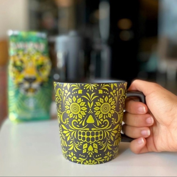 STARBUCKS Day of Dead Mug - Picture 5 of 5